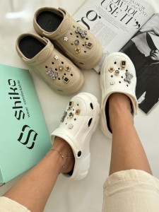 کراکس نگینی ایرانی 1705