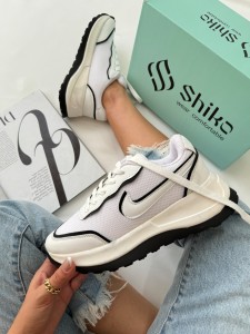 کتونی نایک 722