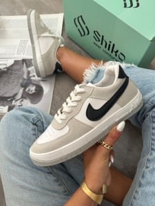 کتونی نایک جردن هامون 1824