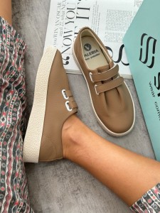 ونس دوچسب والریا 1856