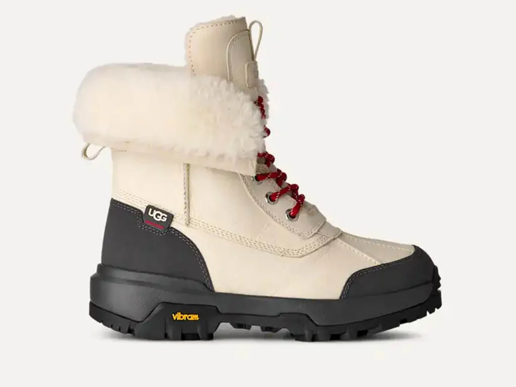 بوت کوهنوردی زنانه