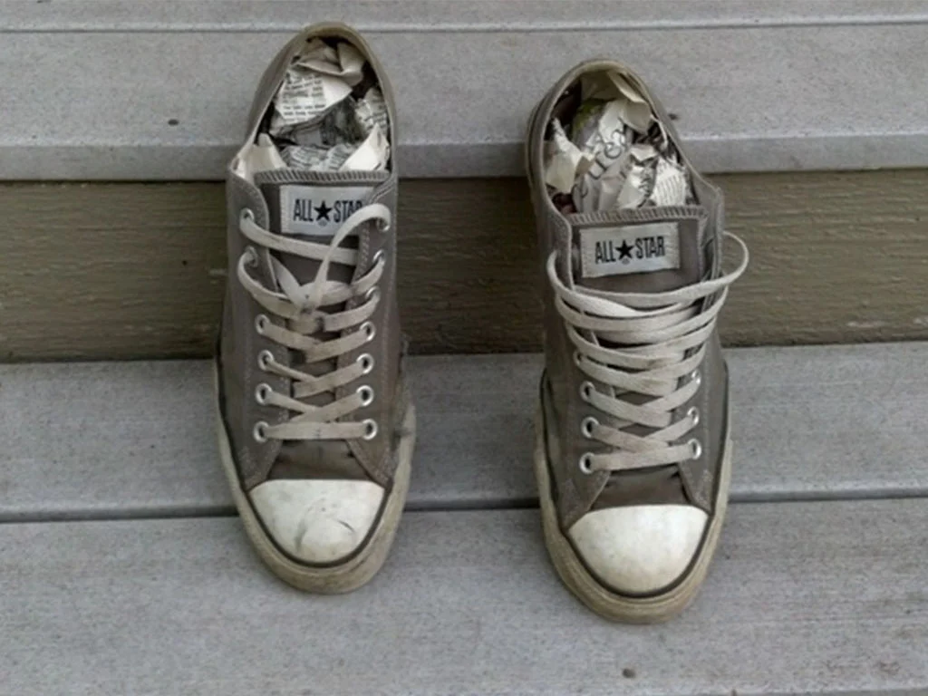 خشک کردن کفش زنانه