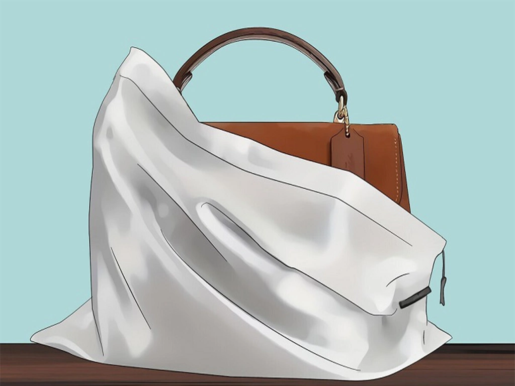 نگهداری کیف جیر