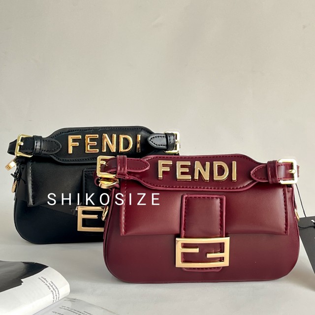 کیف فندی 1962