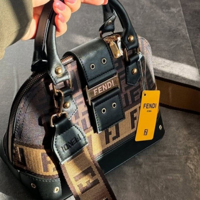 کیف فندی 1483