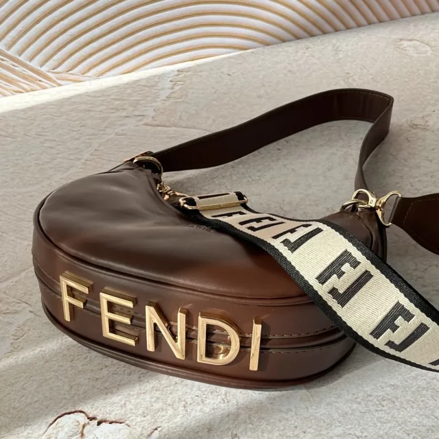 کیف هلالی فندی 3244