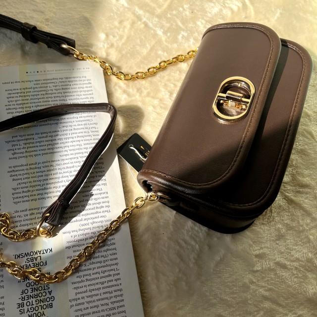 کیف دیور 3150