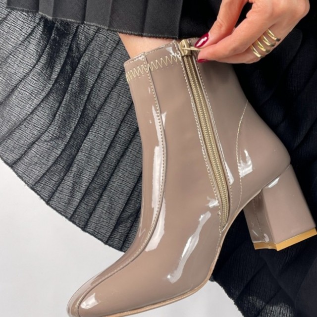 پاشنه دومان 1592