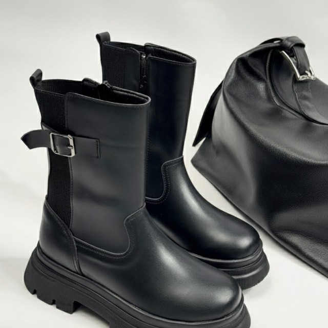 نیم بوت بغل سگک ارج 2470