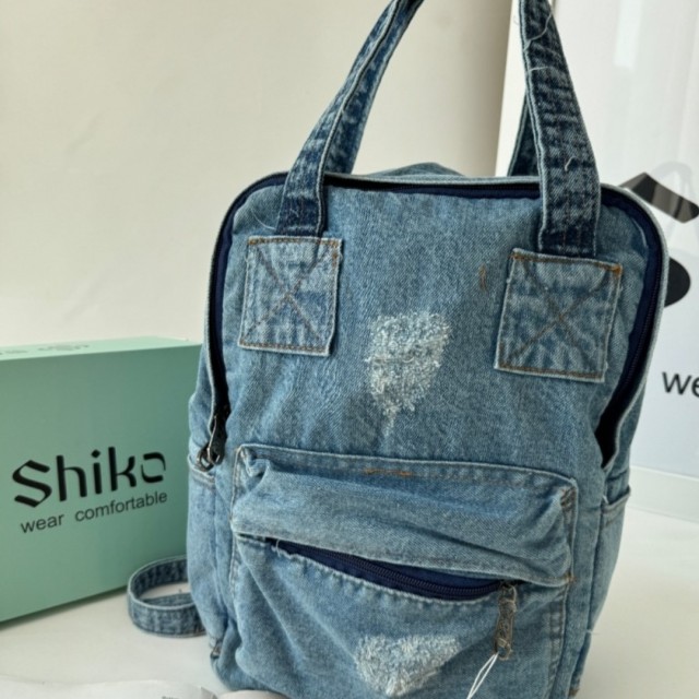 کوله جین برشکا ۱۷۸۵