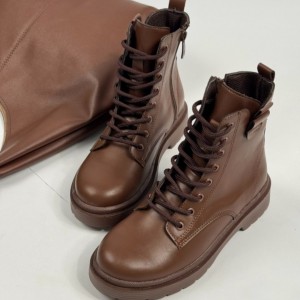 نیم بوت اوکی 4199