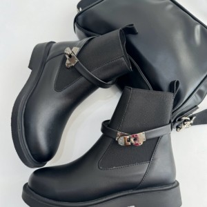 نیم بوت هرمس کمربندی 4208