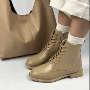 نیم بوت روما شیکو 4207