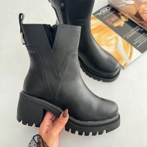 پاشنه نیم بوت یقه وی 382