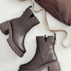 پاشنه نیم بوت یقه وی 382