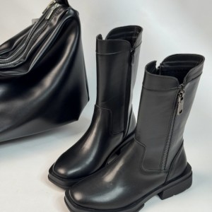 نیم بوت بغل زیپ پی 4243