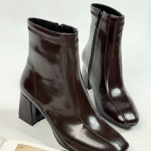 پاشنه دومان 1592