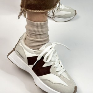 نیوبالانس کاراک 327