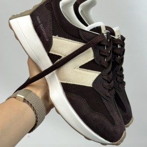 نیوبالانس کاراک 327