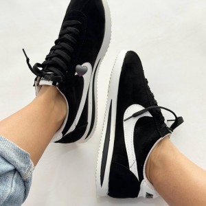 ونس نایک کورتز 4234