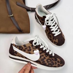 ونس نایک کورتز 4234