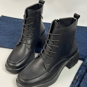 نیم بوت ساعتی بندی 677