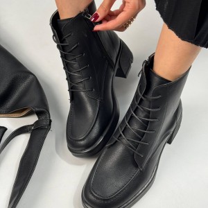 نیم بوت ساعتی بندی 677