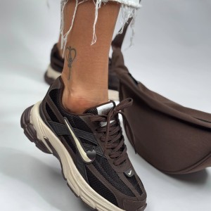 کتانی نایک زوم 4393