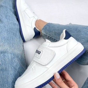 ونس چسبی میو میو 4380