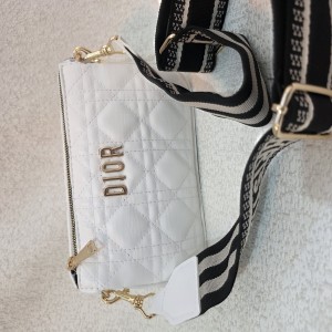 کیف دیور حروفی 1321