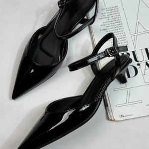 پاشنه سه سانت ورنی  4074