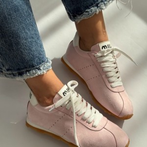 ونس میومیو روژکا 4322