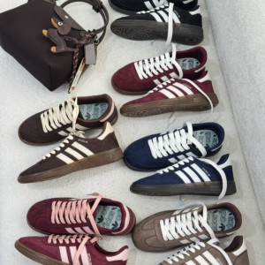 ونس آدیداس اسپشیال391