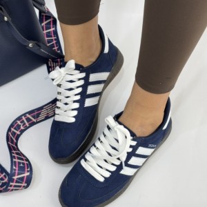 ونس آدیداس اسپشیال391