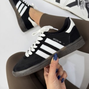 ونس آدیداس اسپشیال391