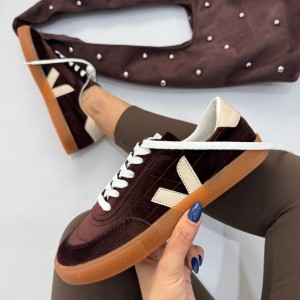 ونس وجا روژکا 4348