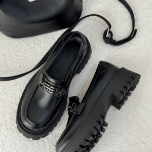 لوفر یراق بی 4477