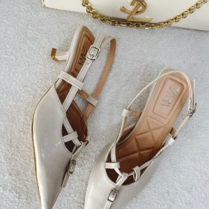 پاشنه وسط سگک لوشا 4456