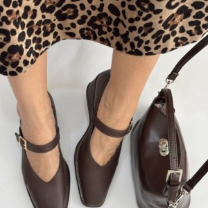 کفش تونلی سگکدار 402