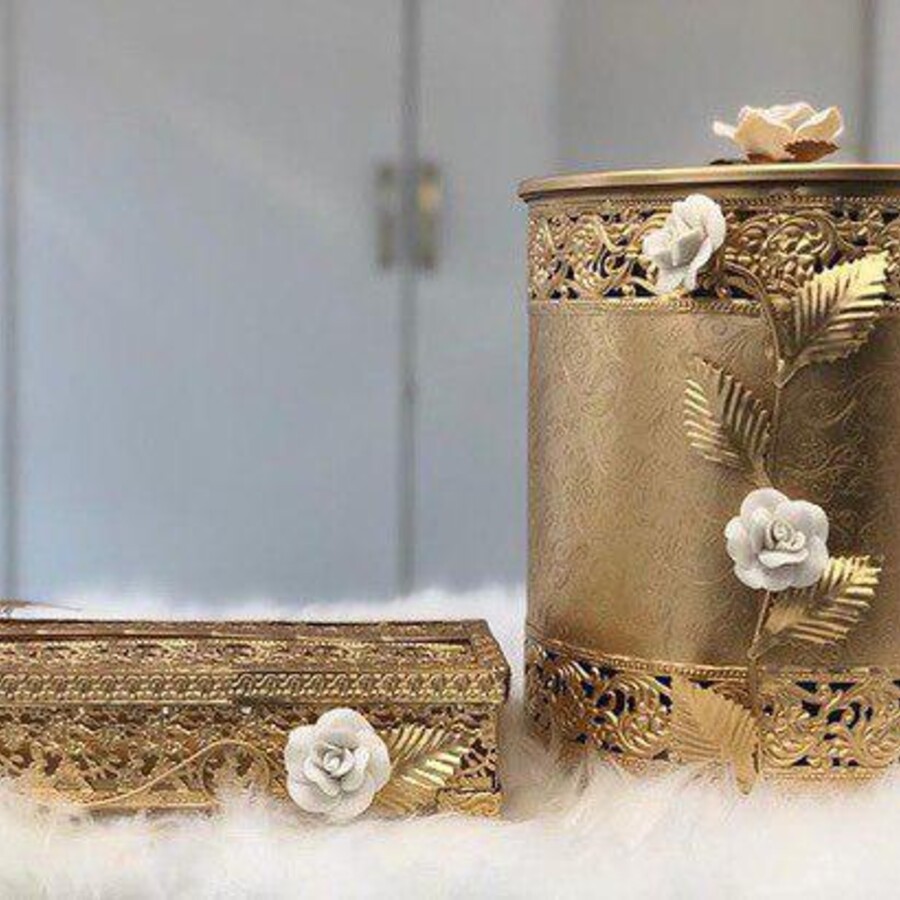 سطل و جادستمال پذیرایی طلایی با گل سفید