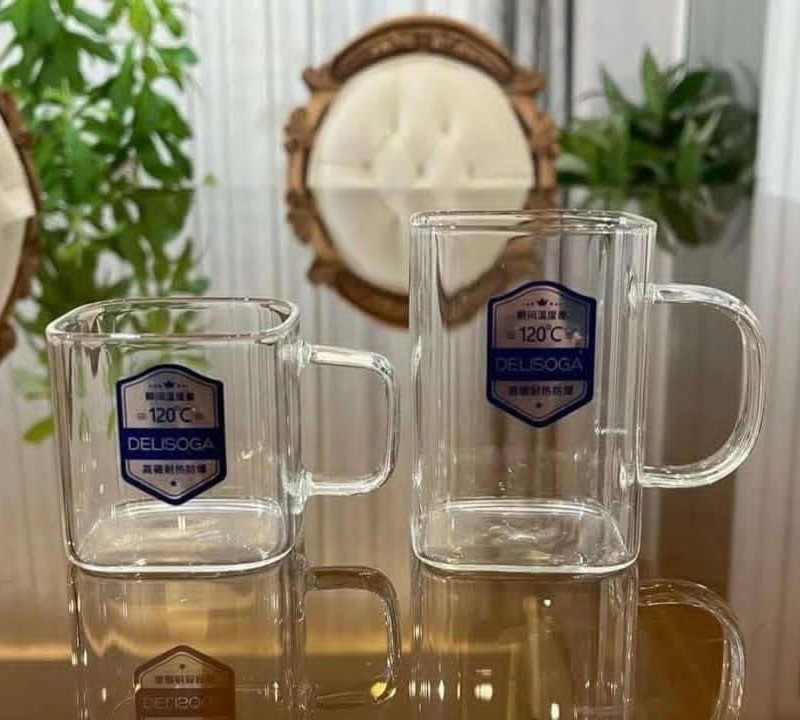 استکان پیرکس مربع