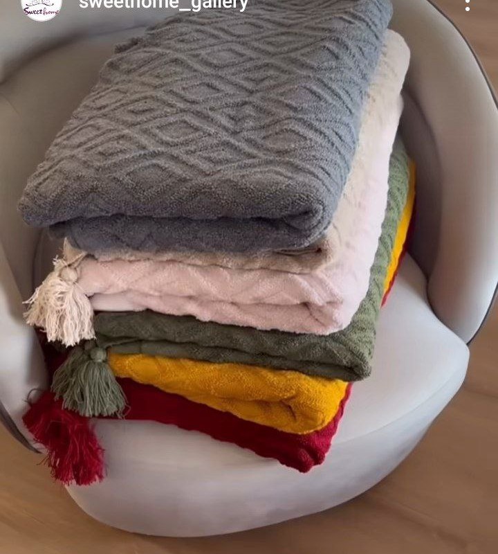 کاور مبل تمام پانچ