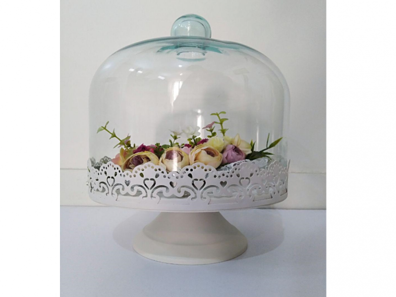 ظرف کاپ کیک سفید قلبی