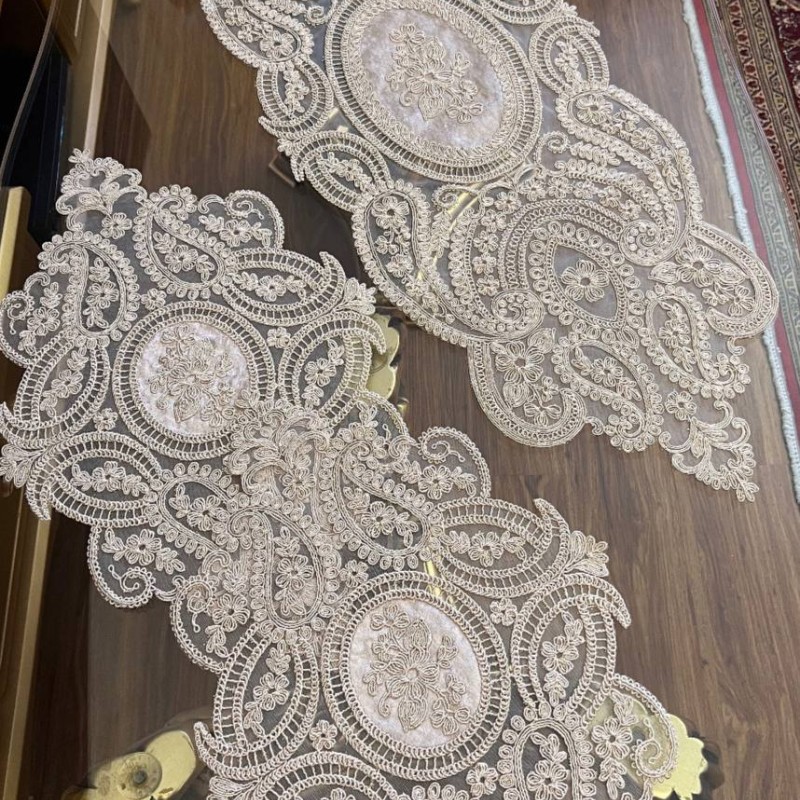 رومیزی توری سه تیکه طرح بته جقه