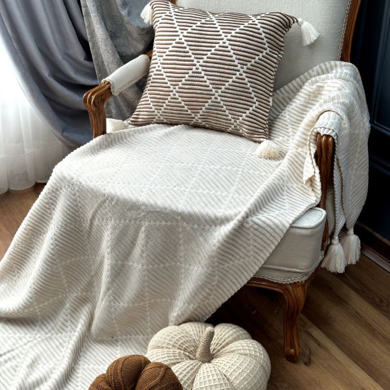 کاور کوسن طرح افرا