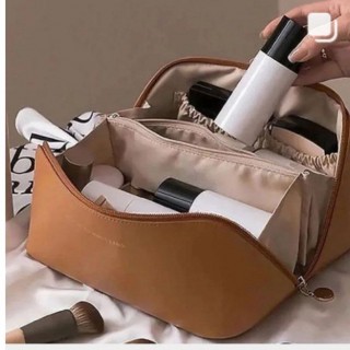 کیف لوازم آرایشی چرم