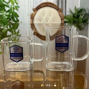 استکان پیرکس مربع