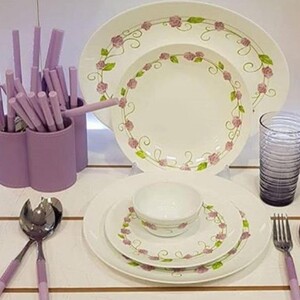 سرویس غذاخوری 26 پارچه فیلیسیتی بنفش(فرانسوا)