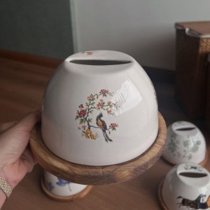 جا دستمالی گرد سرامیکی زیره چوبی