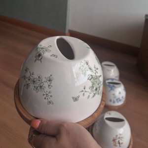 جا دستمالی گرد سرامیکی زیره چوبی